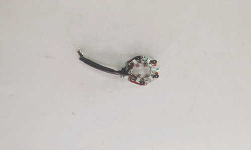 Conjunto plástico 2337897E02 XIN do suporte de escova do carbono do motor de acionador de partida do carro de Toyota VOCÊ 1